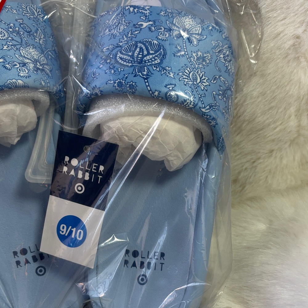Roller Rabbit Light Blue Patterned Slides NWT - image 3